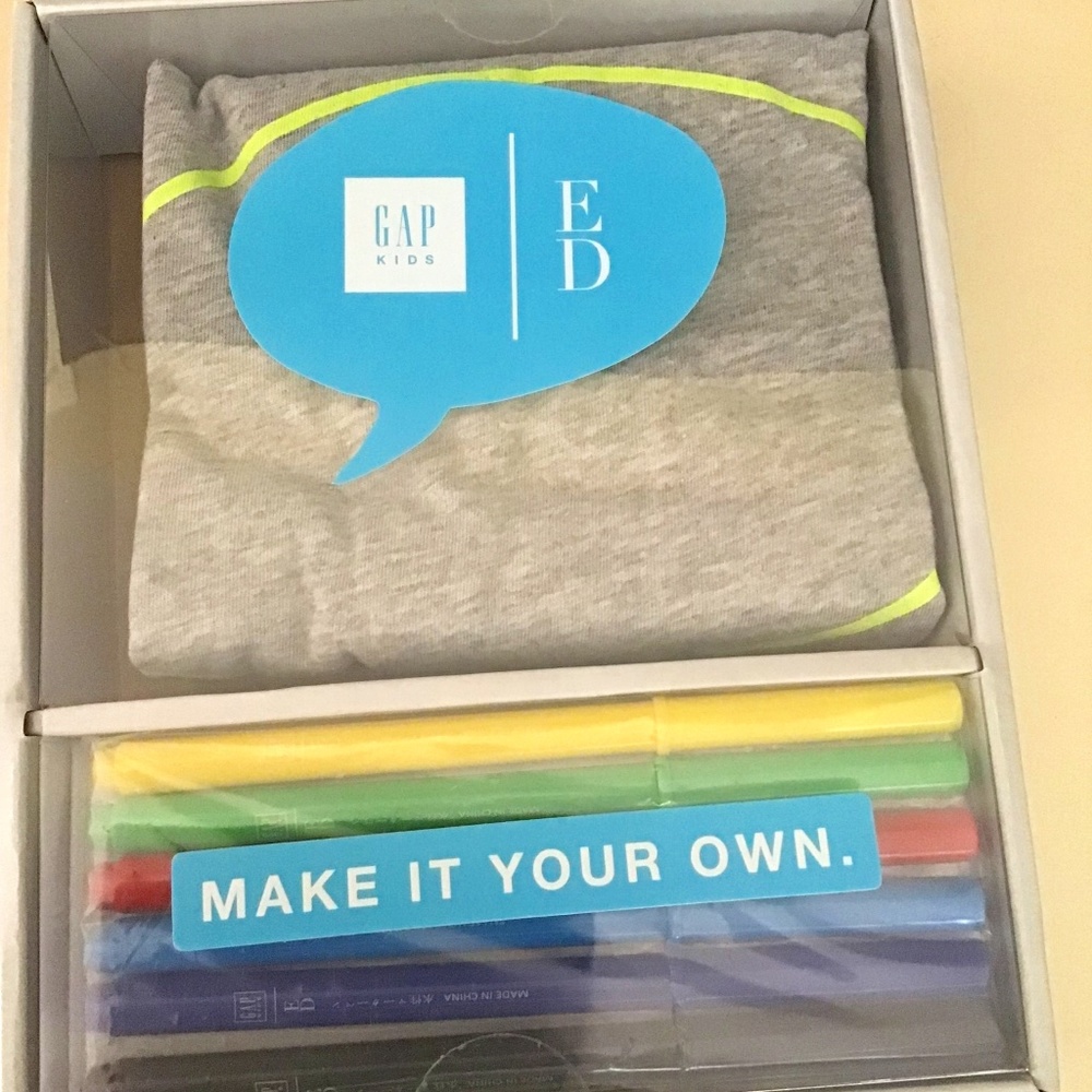 NWT NIB GAP Kids ED Make It Your Own Gray Grey DIY T-shirt Set & Marker 12 Ellen